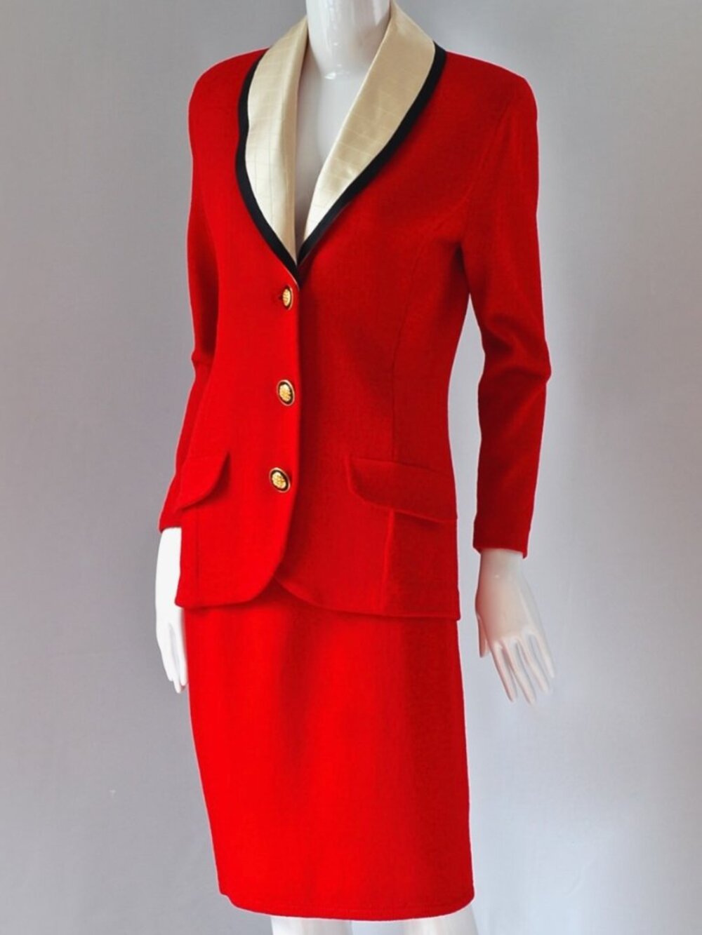 St. John By Marie Gray Lipstick Red Suit With Detachable Silk Collar - USA